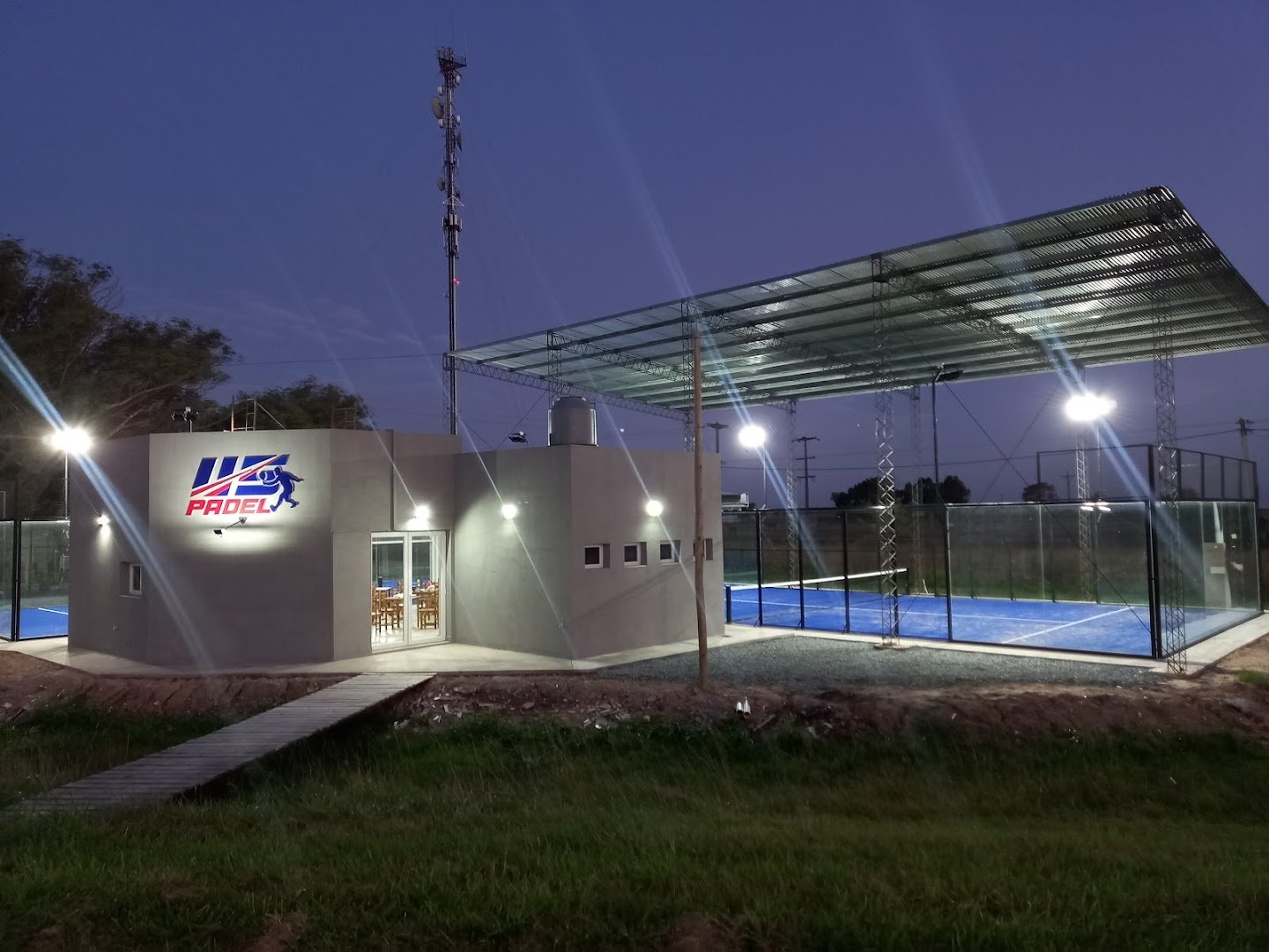 115 Padel, Maipú
