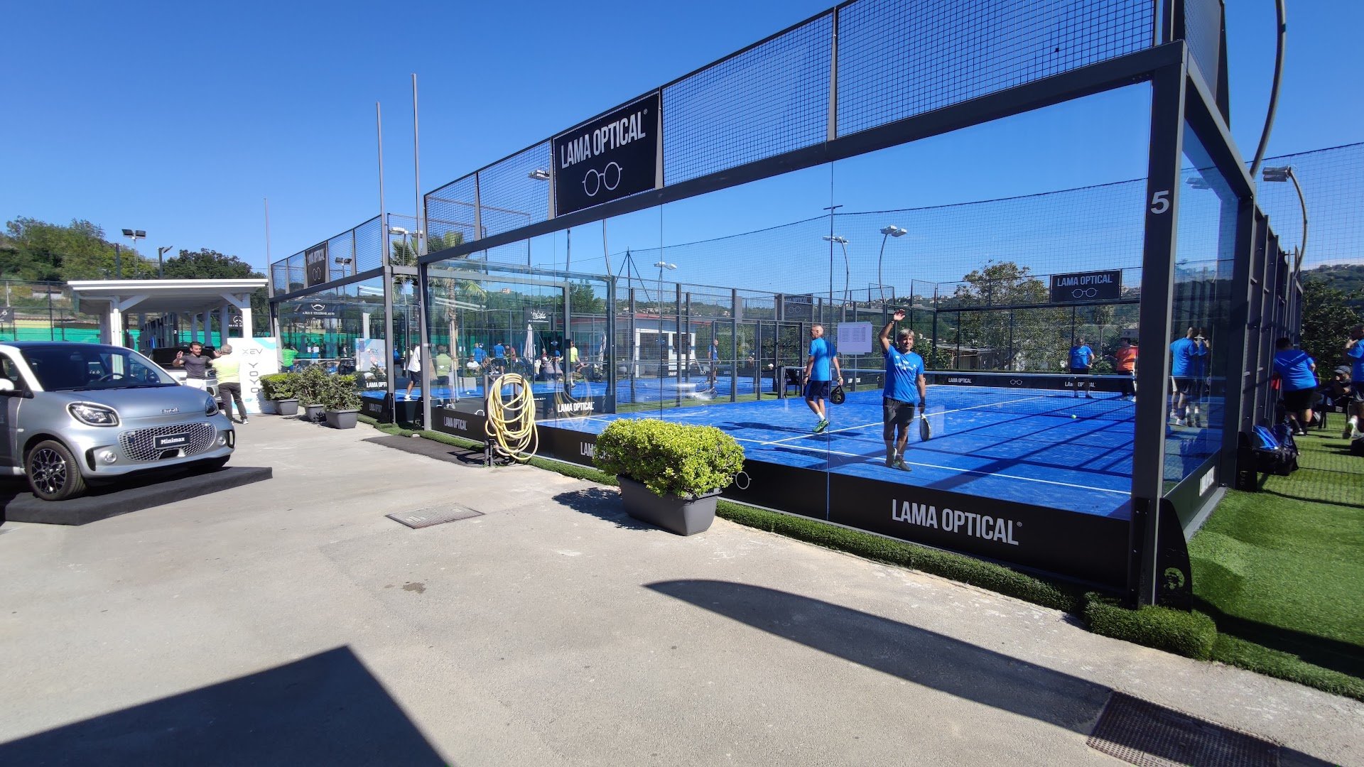 Azul Padel, Naples