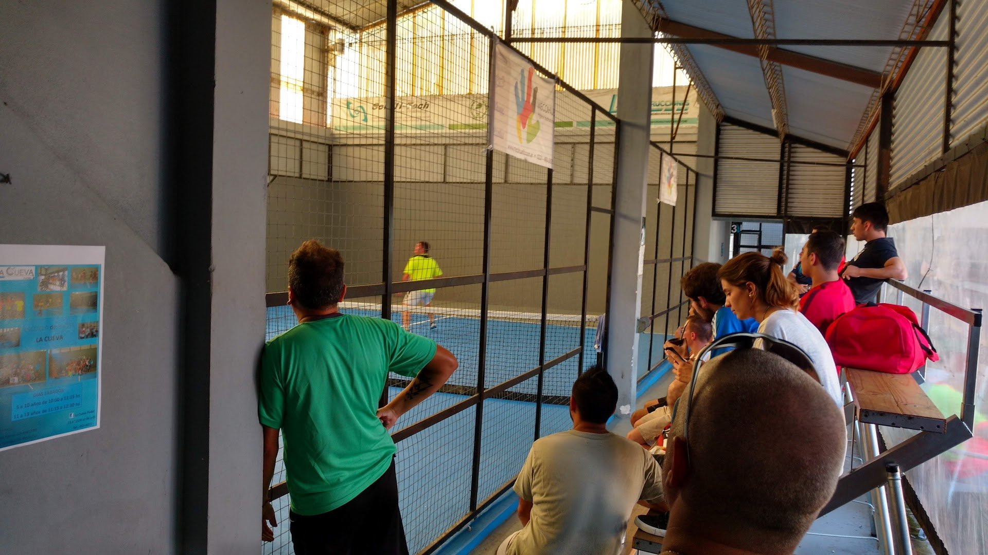 Complejo La Cueva Padel, La Plata