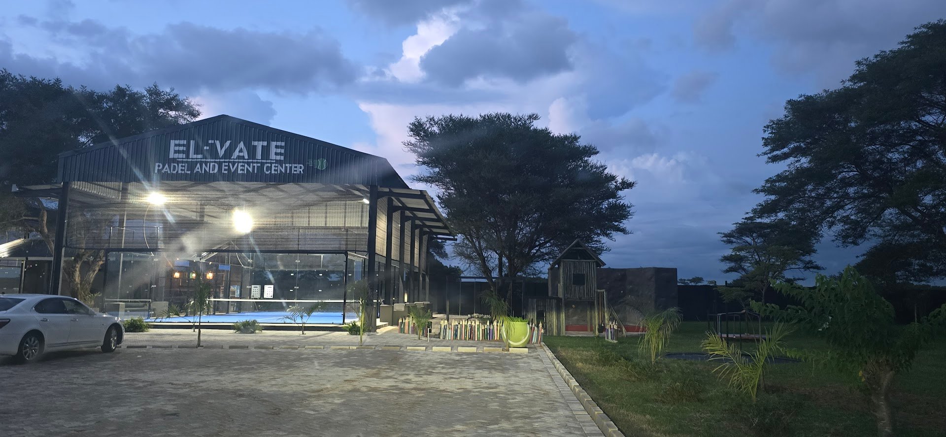 ELEVATE PADEL & EVENT CENTER, Lusaka
