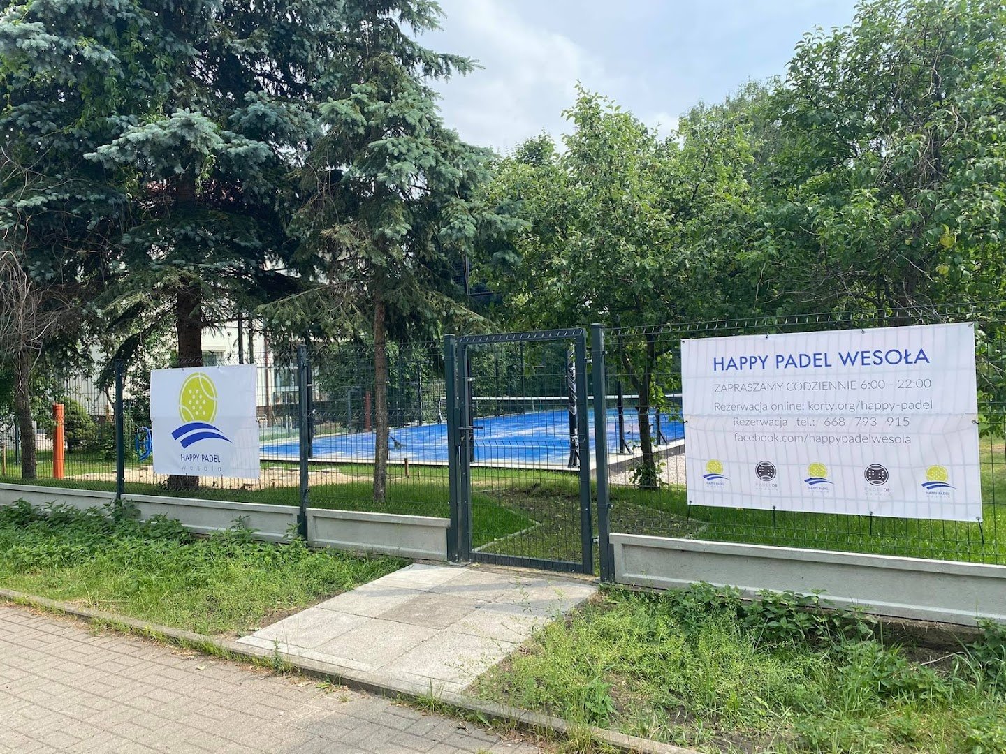 Happy Padel Wesoła, Warsaw