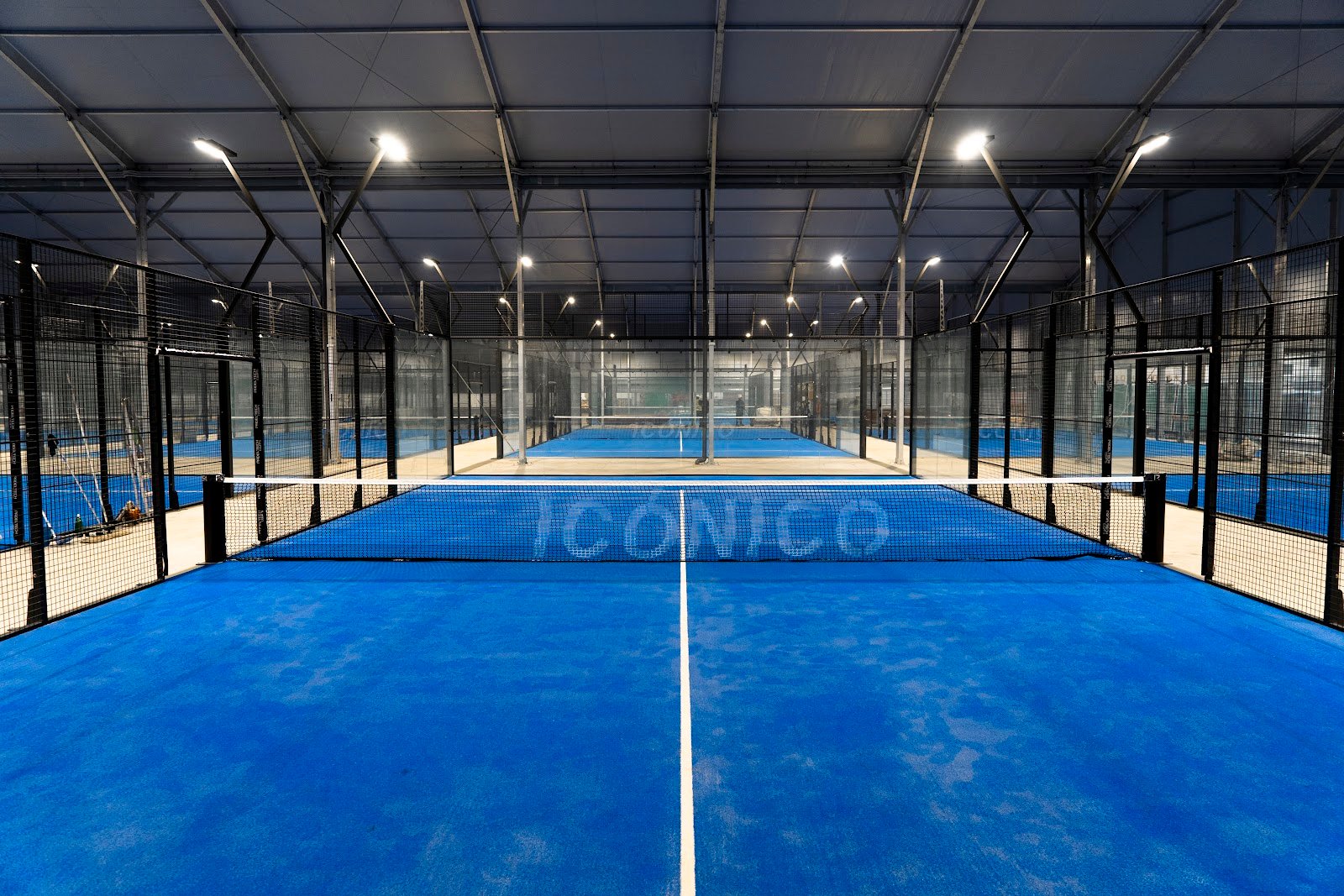 ICÓNICO Sports Social Club, Sevilla