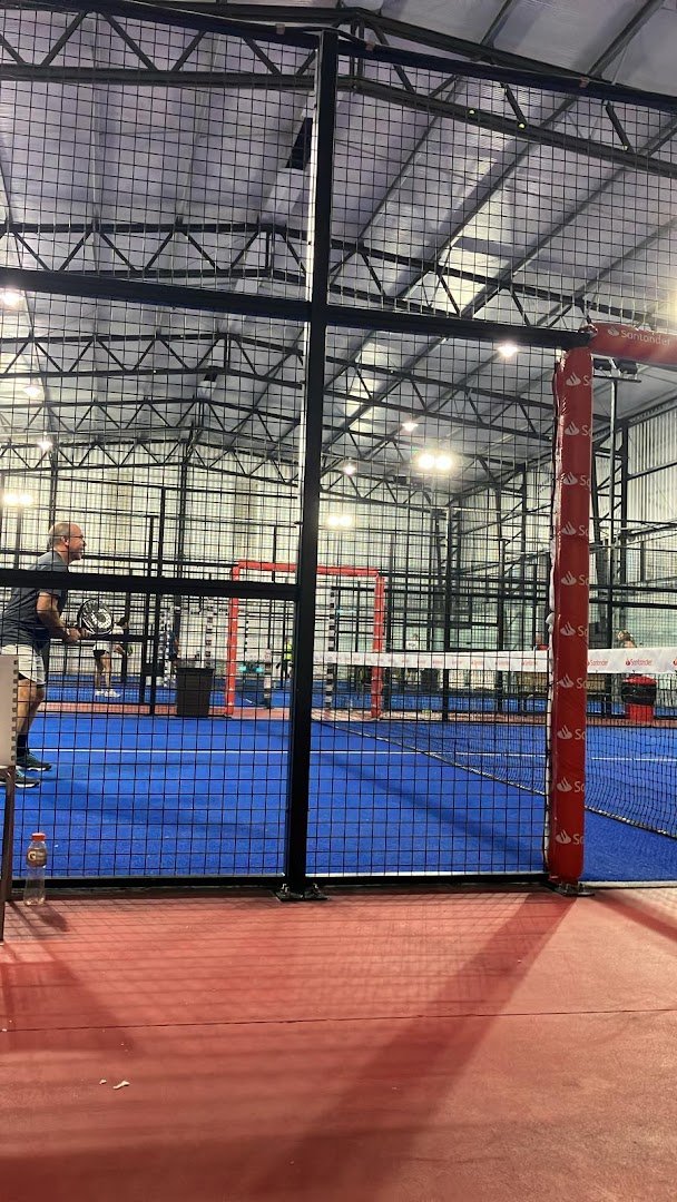 Indoor Padel Mvd, Montevideo