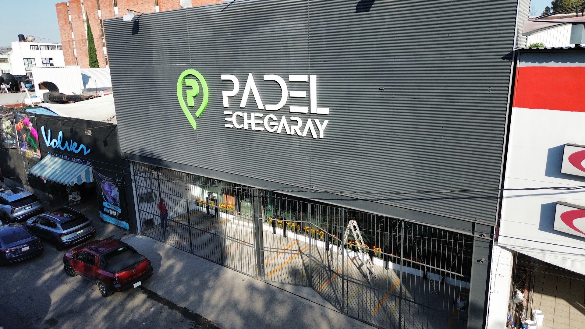 Padel Echegaray, Manzana 002, Modelo