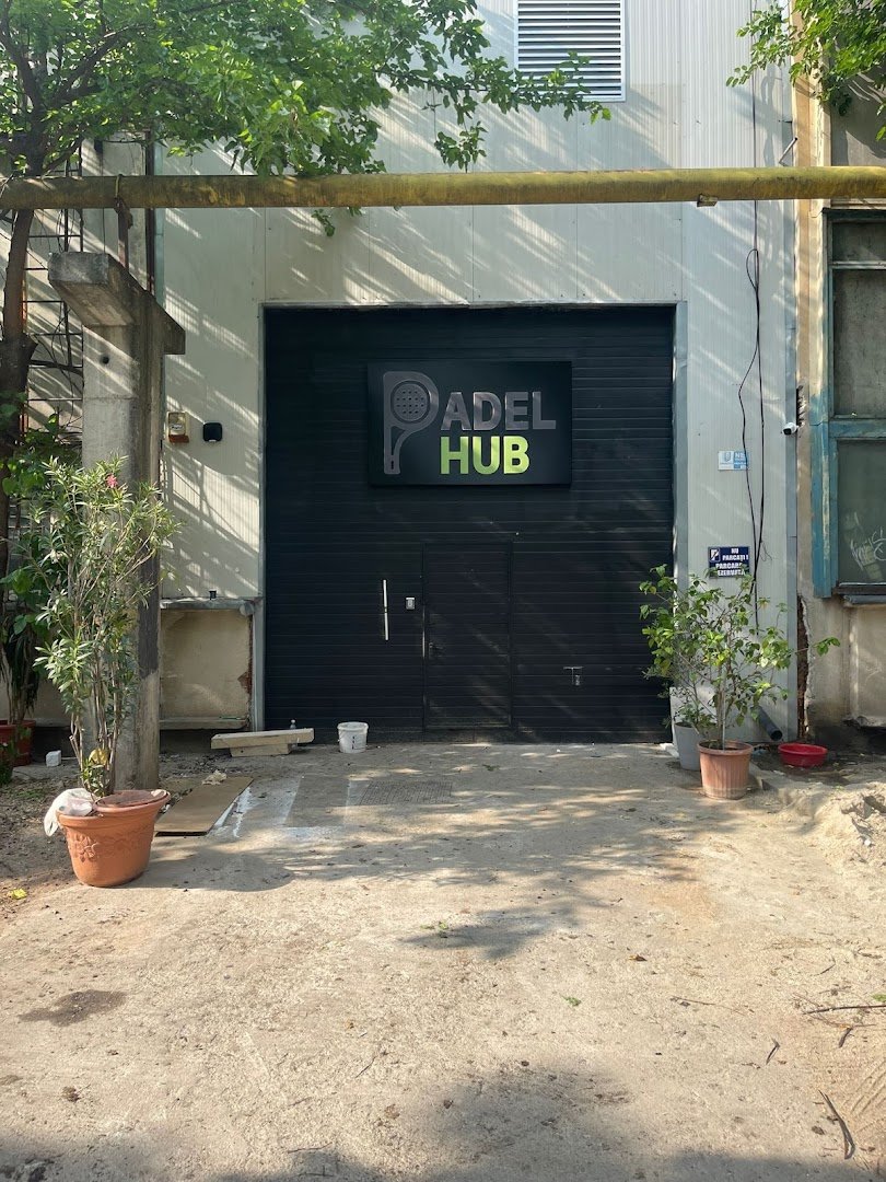 Padel Hub Bucharest, Bucharest