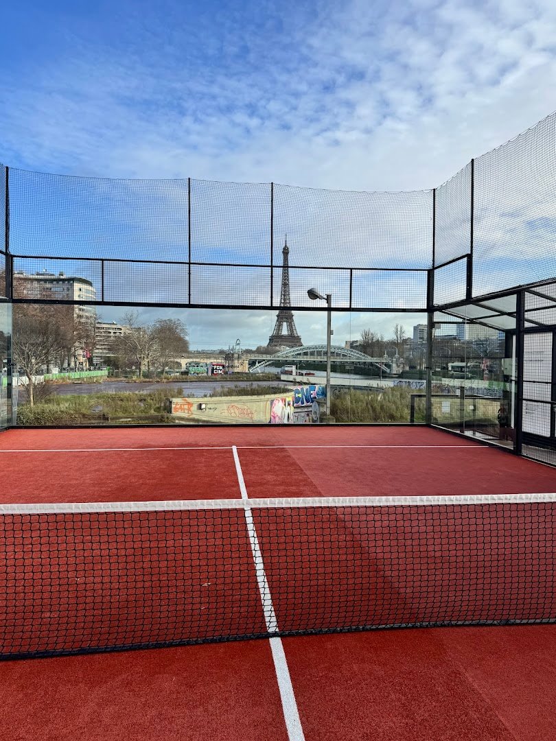 Sportfield, Paris