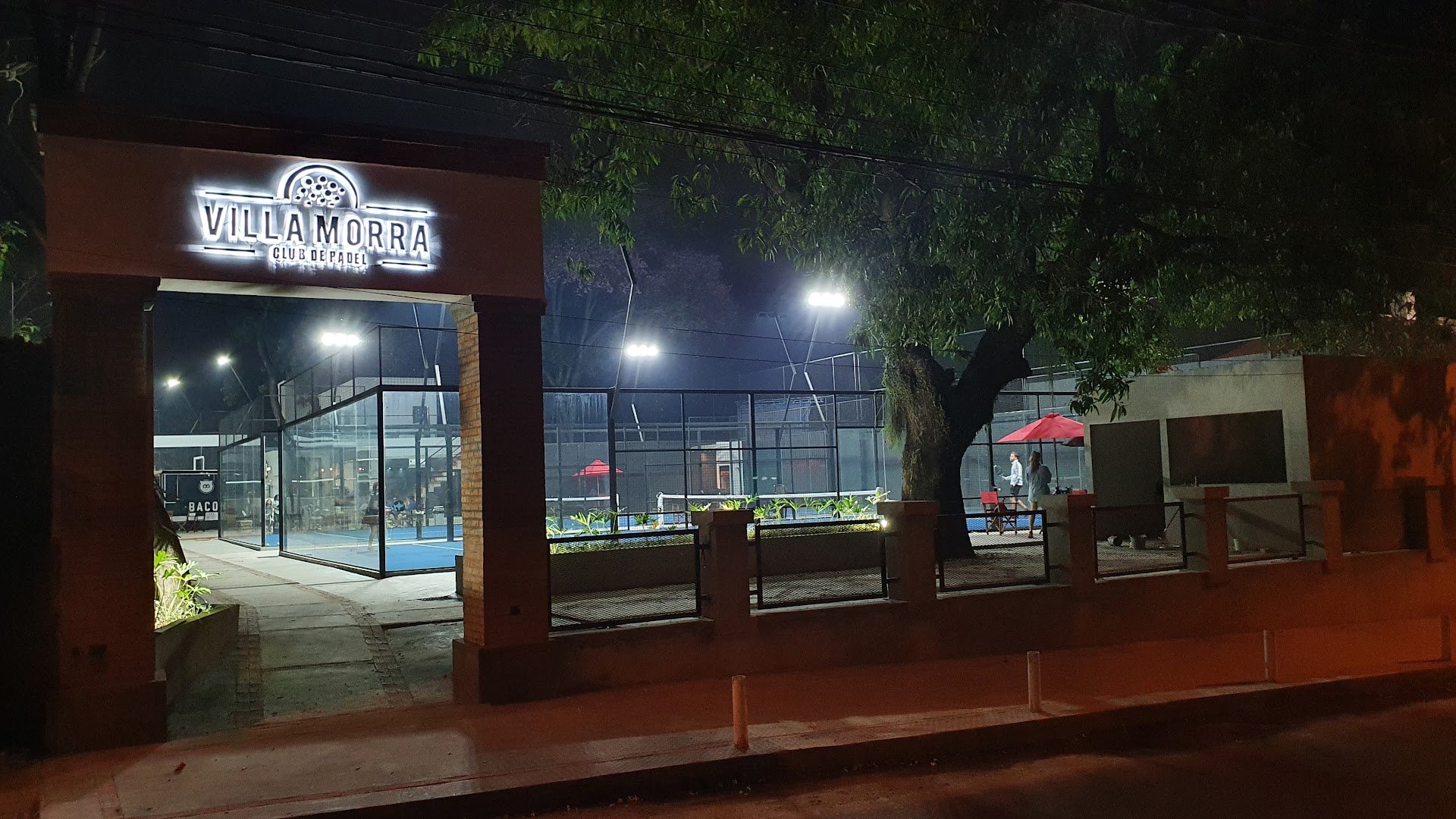 Villa Morra - Club de Padel, Asunción